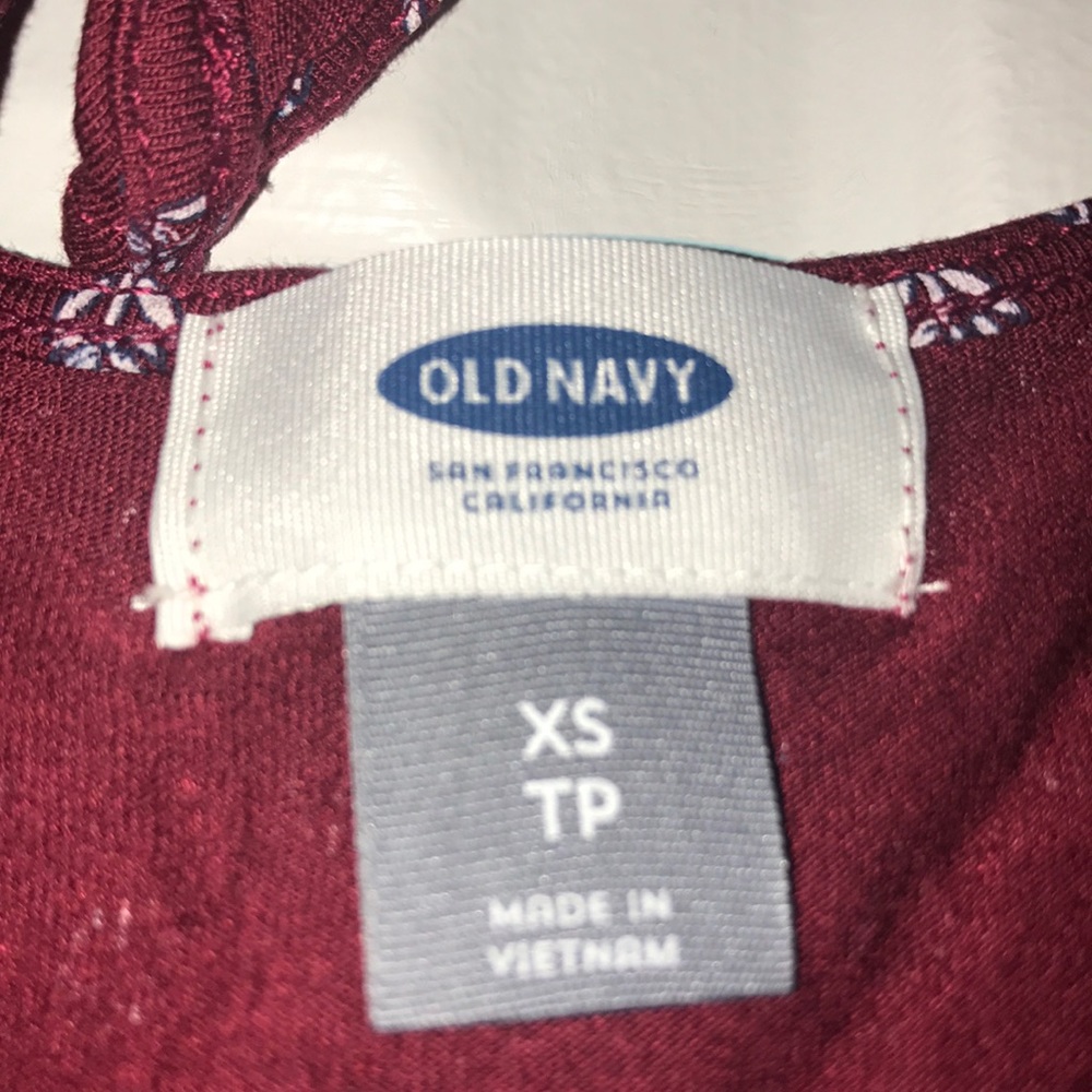 Red Tank - Picture 4 of 4